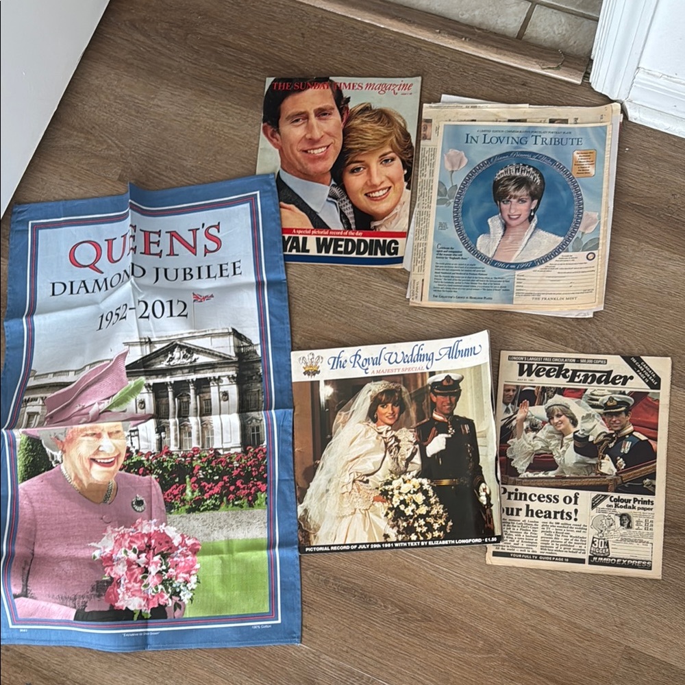 VTG Bundle Charles Diana 1981 Elizabeth The Sunday Times Magazine August 2